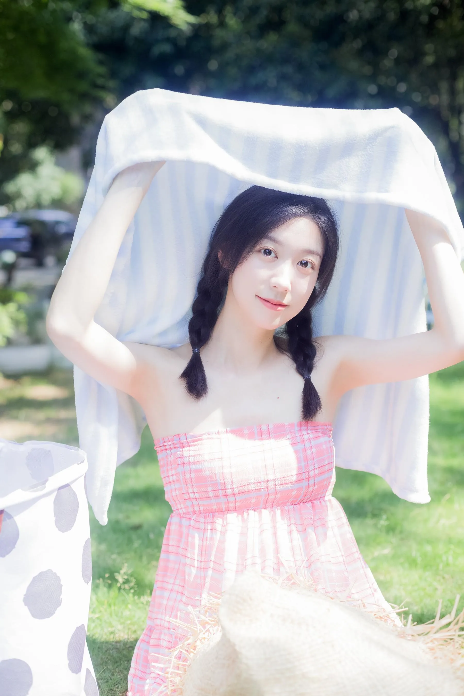 [YITUYU艺图语]2022.07.19 今日天气晴 饲猫少女- [42P]插图1